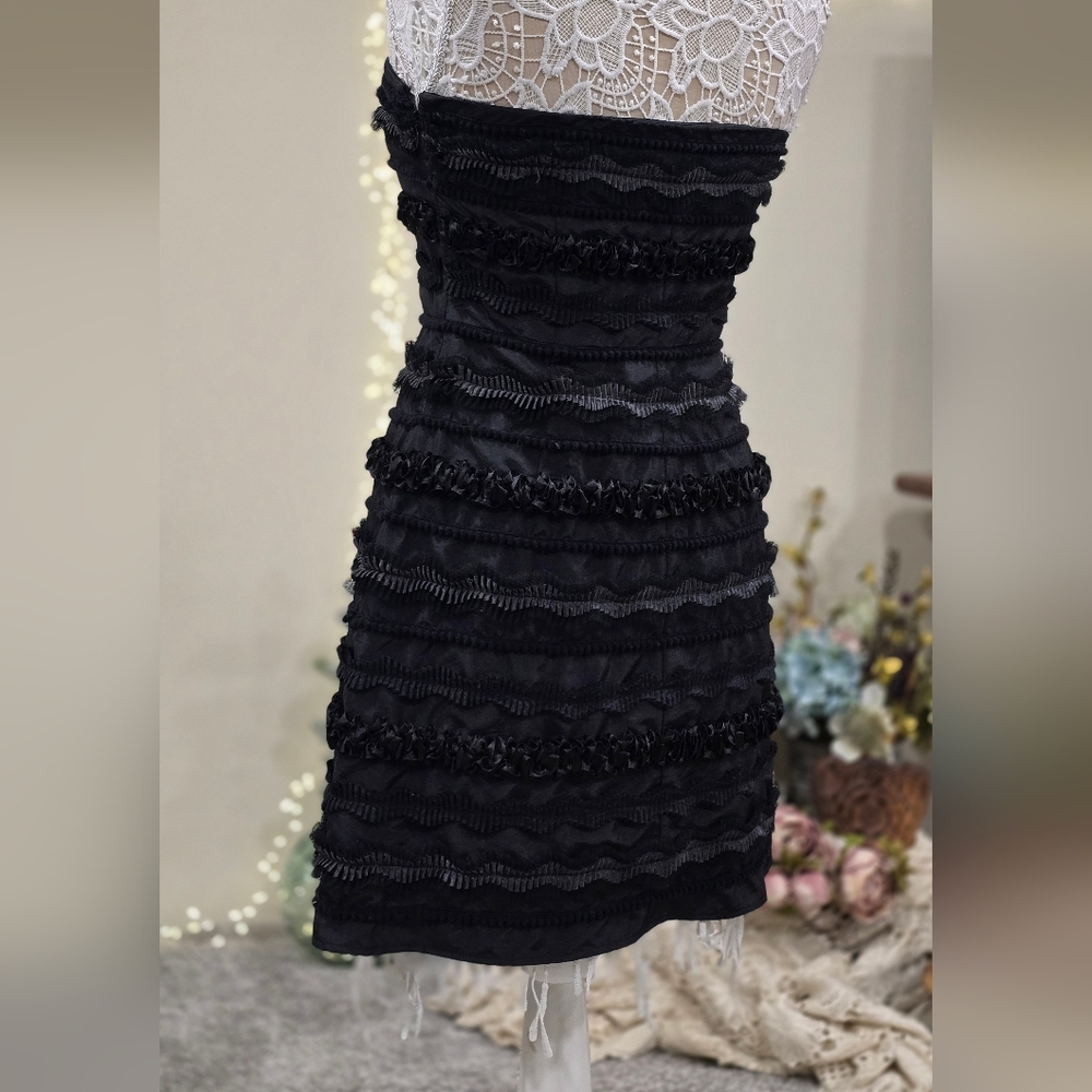 LAUNDRY By Shelli Segal Textured Ruffle Cocktail Mini Dress Sz 6 - Picture 8 of 12